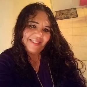 Meet your Posher, Zaida